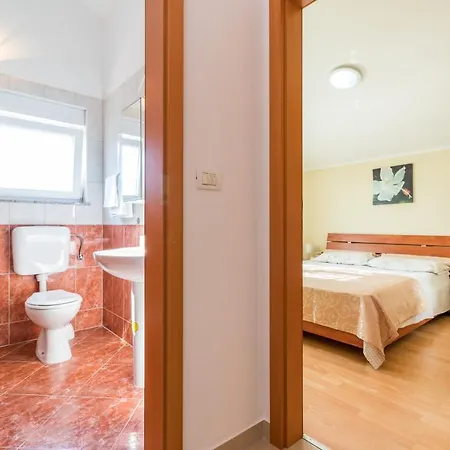 David By The Sea * Fažana