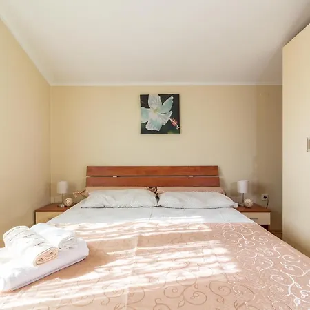 Apartmán David By The Sea *