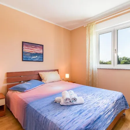 David By The Sea Fažana